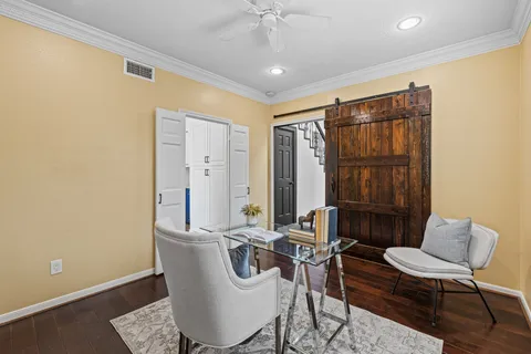 $499,999 | 9214 South Pass Lane, Houston, TX 77064