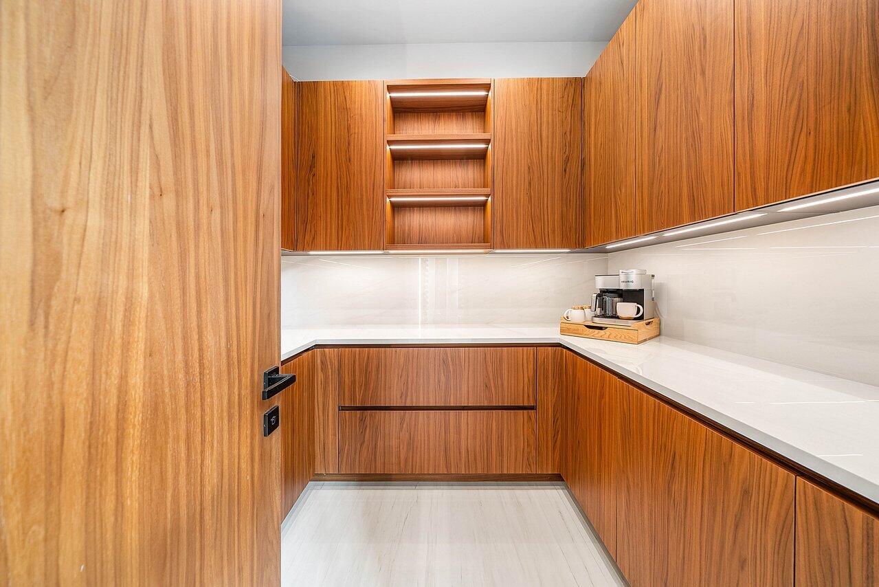 4460 Northeast 31st Avenue Lighthouse Point, FL 33064 - Photo 106 of 152 123-4460Northeast31stAvenue-LighthousePo