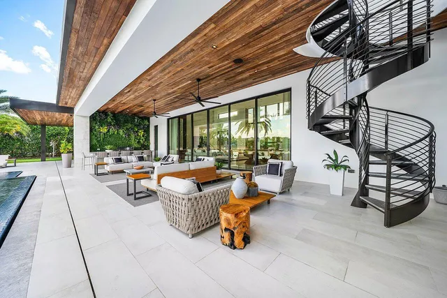 $16,995,000 | 4460 Northeast 31st Avenue, Lighthouse Point, FL 33064