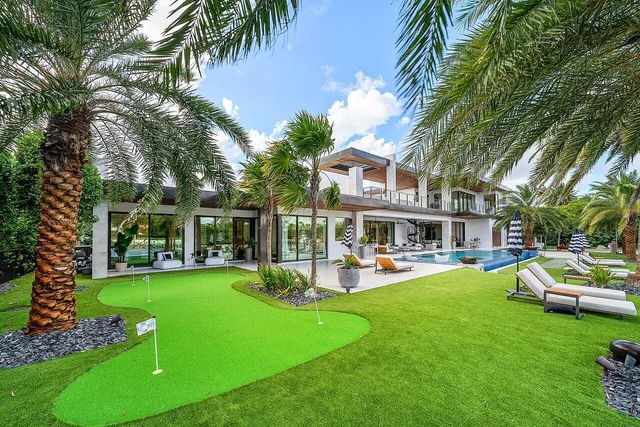 $16,995,000 | 4460 Northeast 31st Avenue, Lighthouse Point, FL 33064