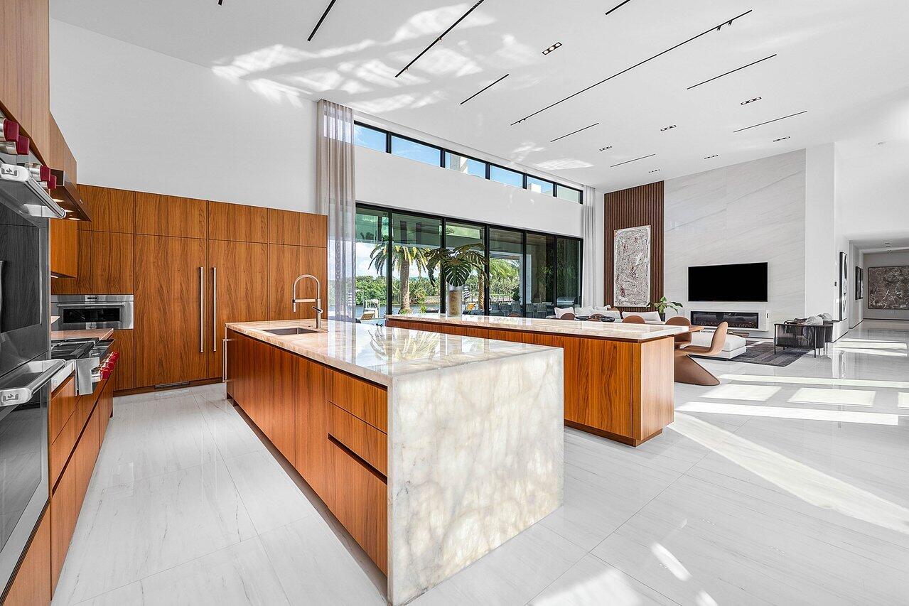 4460 Northeast 31st Avenue Lighthouse Point, FL 33064 - Photo 22 of 152 121-4460Northeast31stAvenue-LighthousePo