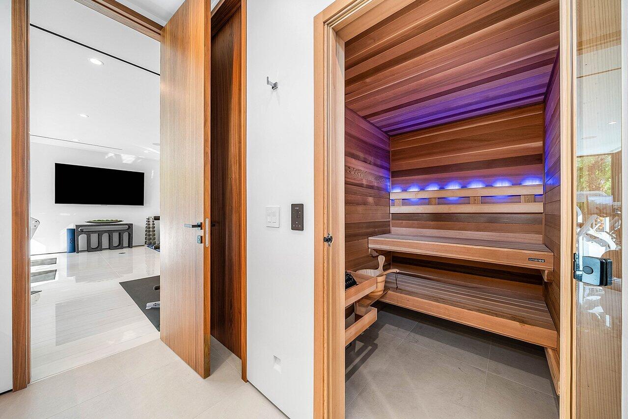 4460 Northeast 31st Avenue Lighthouse Point, FL 33064 - Photo 55 of 152 157-4460Northeast31stAvenue-LighthousePo