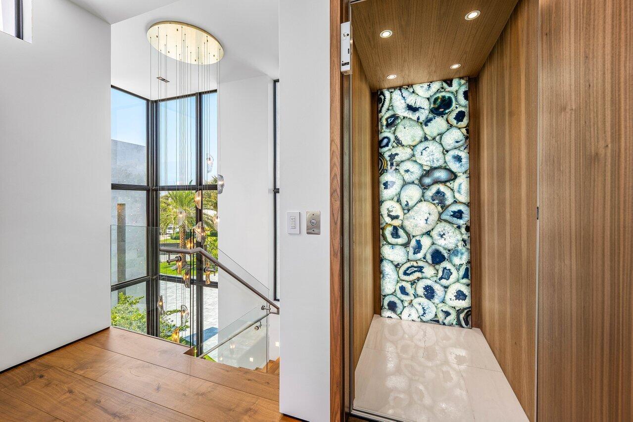 4460 Northeast 31st Avenue Lighthouse Point, FL 33064 - Photo 74 of 152 044-4460Northeast31stAvenue-LighthousePo