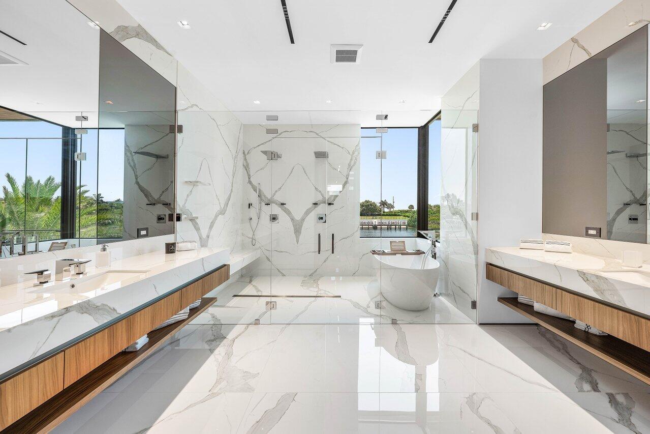 4460 Northeast 31st Avenue Lighthouse Point, FL 33064 - Photo 76 of 152 050-4460Northeast31stAvenue-LighthousePo