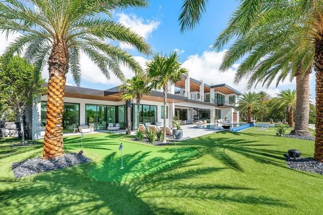 $16,995,000 | 4460 Northeast 31st Avenue, Lighthouse Point, FL 33064