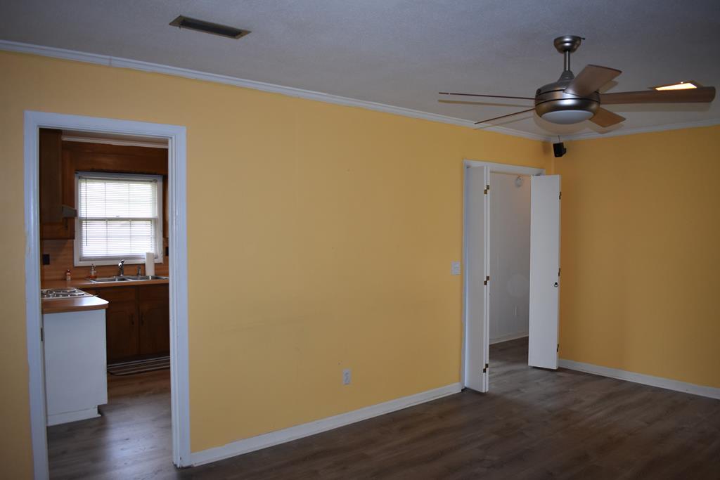 2105 Aberdeen Road Dothan, AL 36301 - Photo 14 of 40
