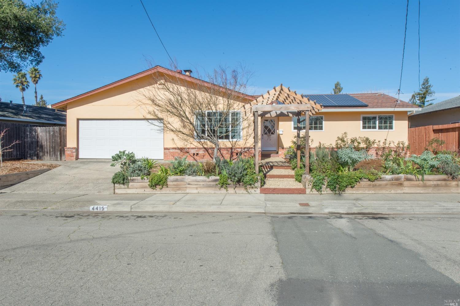 4415 Vine Street Santa Rosa, CA 95409 - Photo 1 of 1 Gallery Image 1