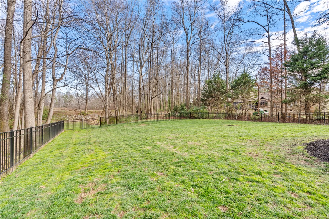 102 Players Drive Easley, SC 29642 - Photo 39 of 44