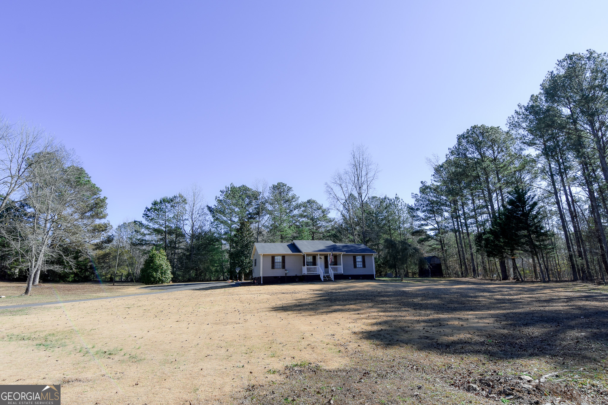741 Howell Road Zebulon, GA 30295 - Photo 4 of 79