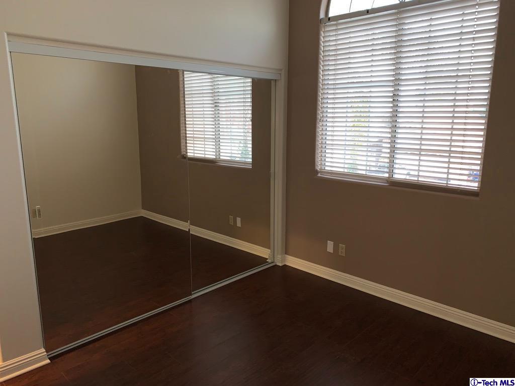 25433 Hardy Place Stevenson Ranch, CA 91381 - Photo 12 of 42 Gallery Image 12