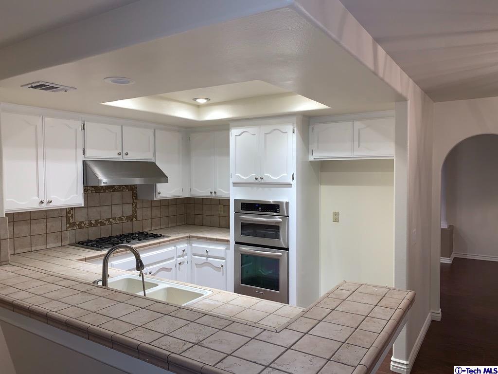 25433 Hardy Place Stevenson Ranch, CA 91381 - Photo 36 of 42 Gallery Image 36