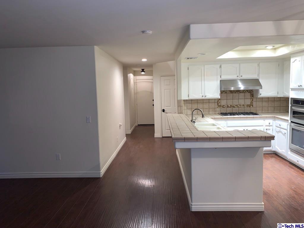 25433 Hardy Place Stevenson Ranch, CA 91381 - Photo 37 of 42 Gallery Image 37