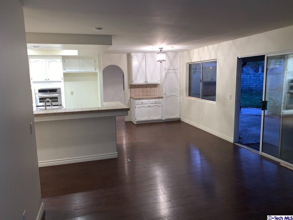 25433 Hardy Place Stevenson Ranch, CA 91381 - Photo 40 of 42 Gallery Image 40