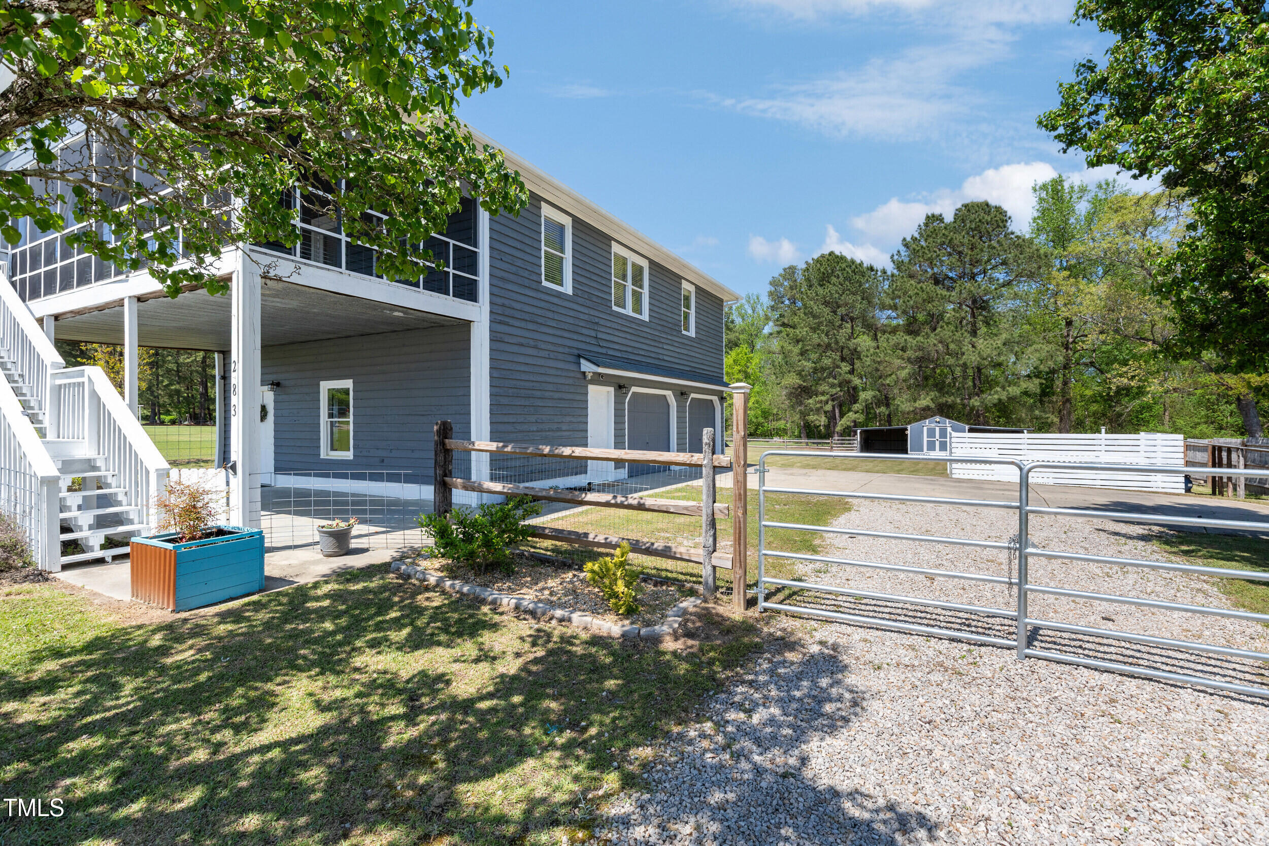 283 Raynor Road Spring Lake, NC 28390 - Photo 6 of 48 Ext side