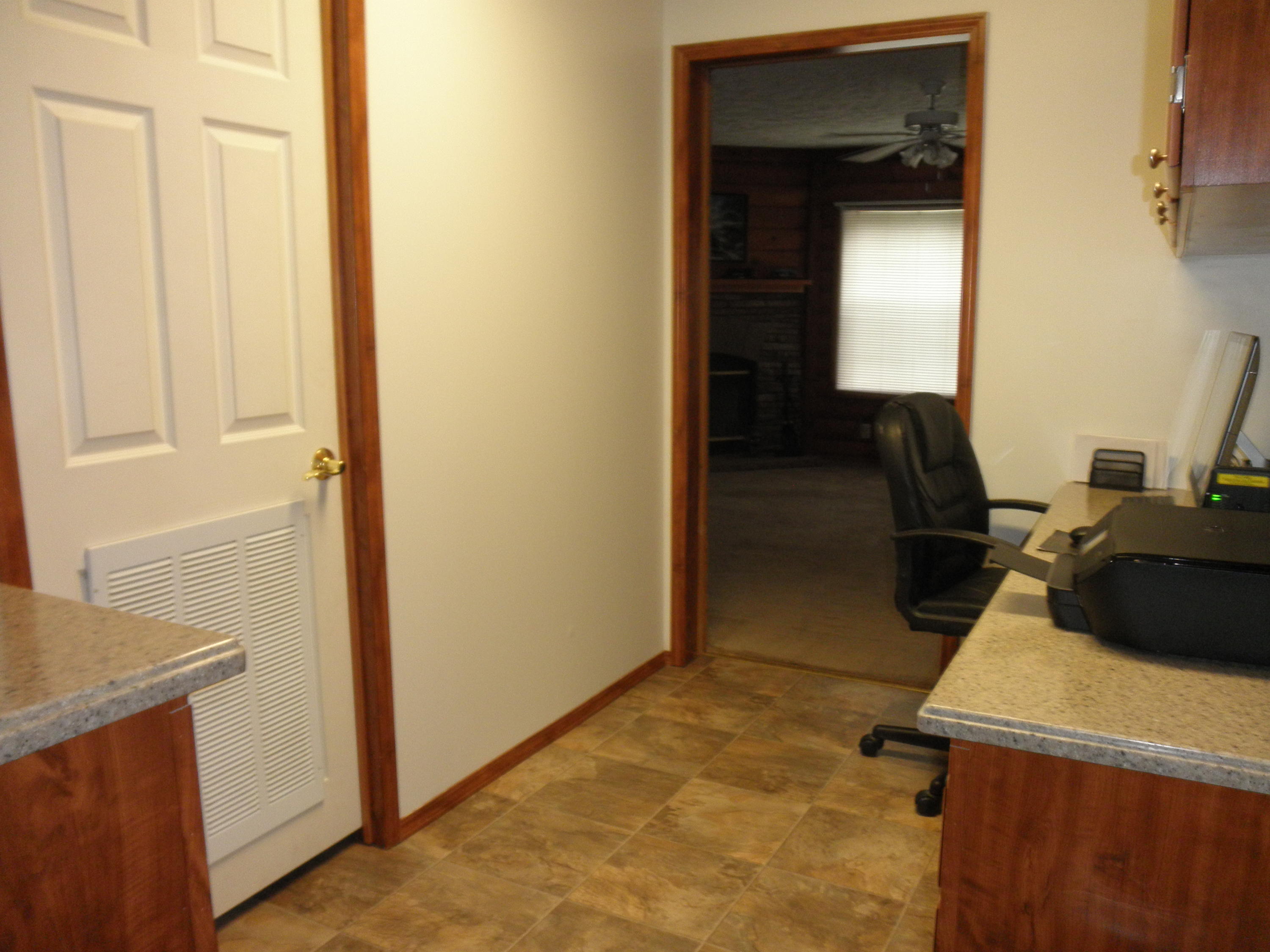 410 Wiregrass Road Hamlet, NC 28345 - Photo 11 of 16 P7030010