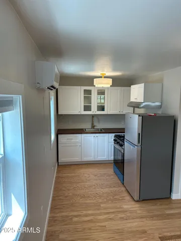 $975 | 1338 West Monroe Street, Unit W, Phoenix, AZ 85007