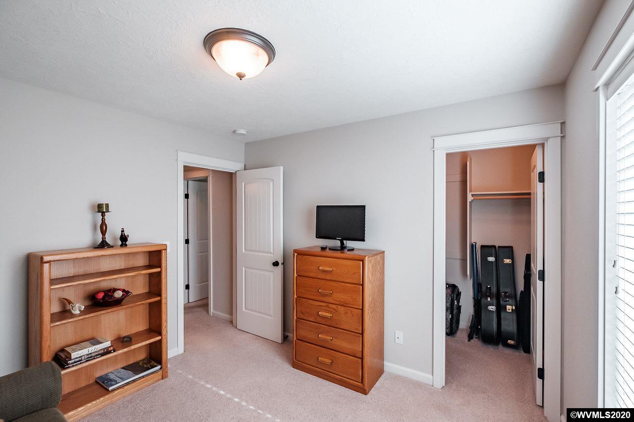 1047 Filbert Street Jefferson, OR 97352 - Photo 21 of 39 Gallery Image 21