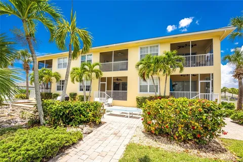 $284,900 | 3228 Wood Thrush Drive, Unit 112, Punta Gorda, FL 33950