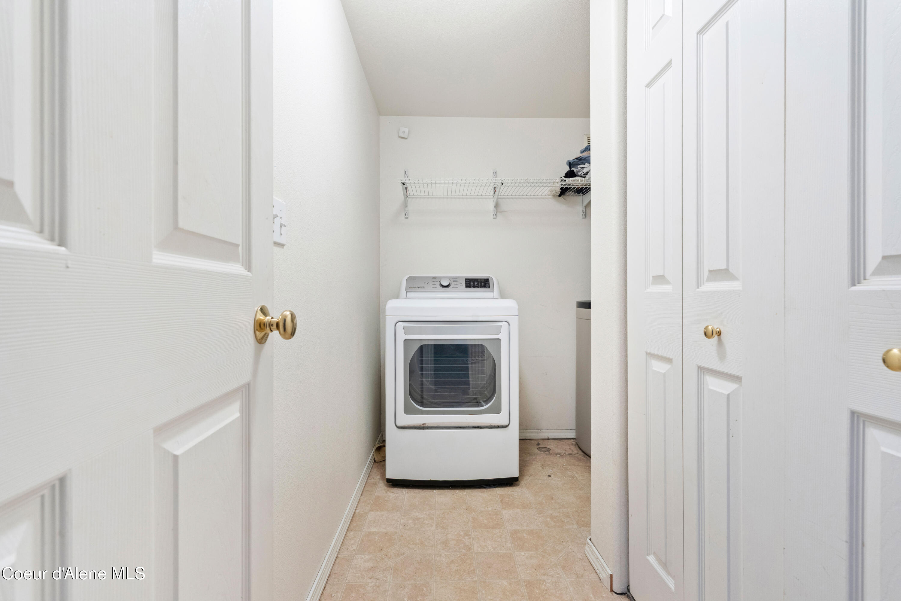 2141 West Rousseau Drive Coeur D'Alene, ID 83815 - Photo 23 of 30 22 Laundry