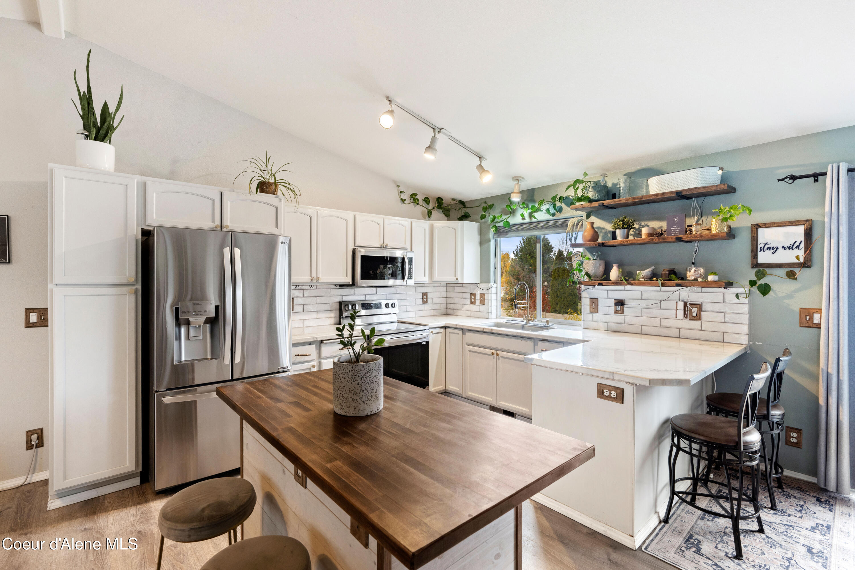 2141 West Rousseau Drive Coeur D'Alene, ID 83815 - Photo 4 of 30 4 Kit 1