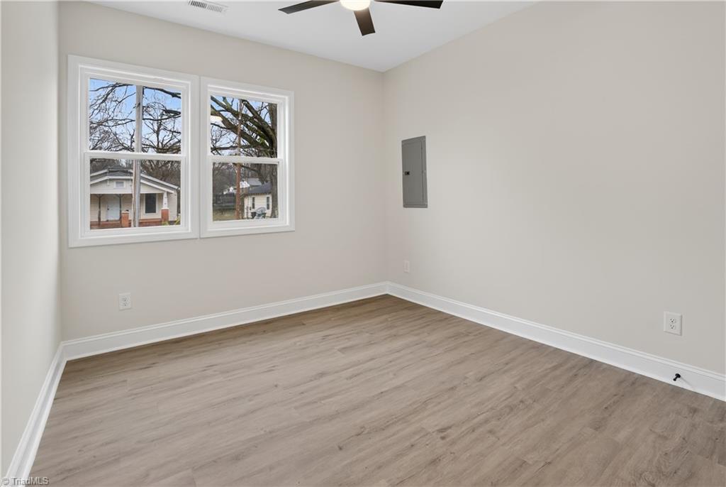 1204 Pearson Place High Point, NC 27260 - Photo 13 of 32