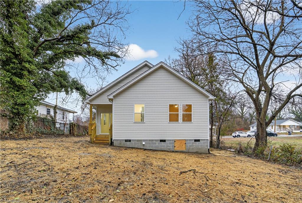 1204 Pearson Place High Point, NC 27260 - Photo 27 of 32