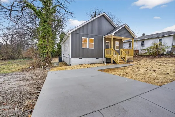 $210,000 | 1204 Pearson Place, High Point, NC 27260