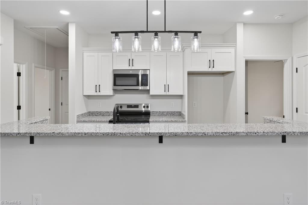 1204 Pearson Place High Point, NC 27260 - Photo 9 of 32