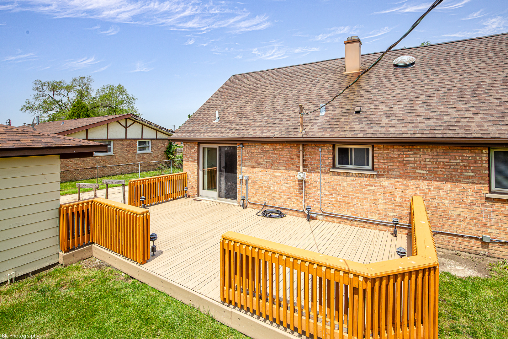 7049 West 91st Street Bridgeview, IL 60455 - Photo 22 of 25 a front view of a house with a porch