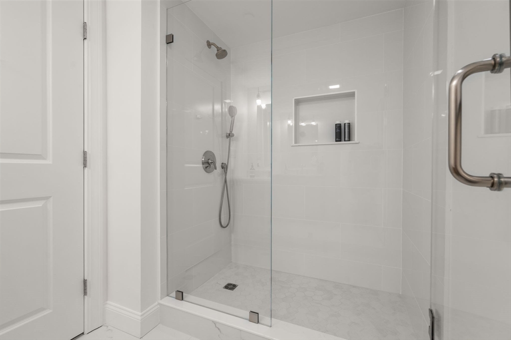 99 Crowninshield Road, Unit 99 Brookline, MA 02446 - Photo 11 of 17