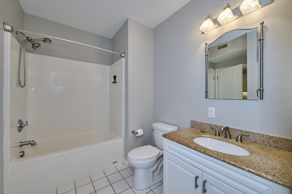 175 Cottage Street, Unit 710 Chelsea, MA 02150 - Photo 9 of 23 Gallery Image 9