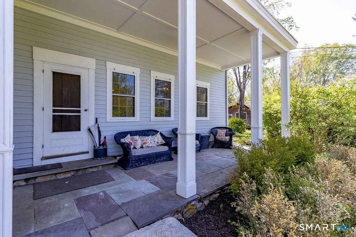 700 Watertown Road Middlebury, CT 06762 - Photo 2 of 39