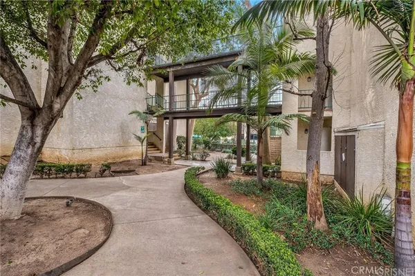 $3,300 | 5460 White Oak Avenue, Unit G222, Encino, CA 91316