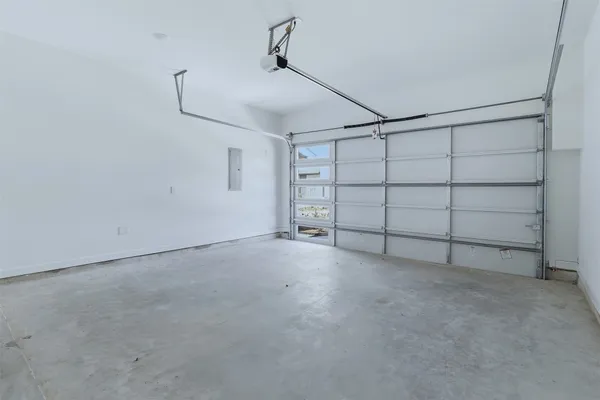 $2,650 | 19722 Riverbed Lane, Cypress, TX 77433