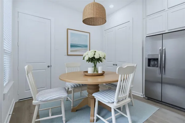 $2,900 | 19722 Riverbed Lane, Cypress, TX 77433