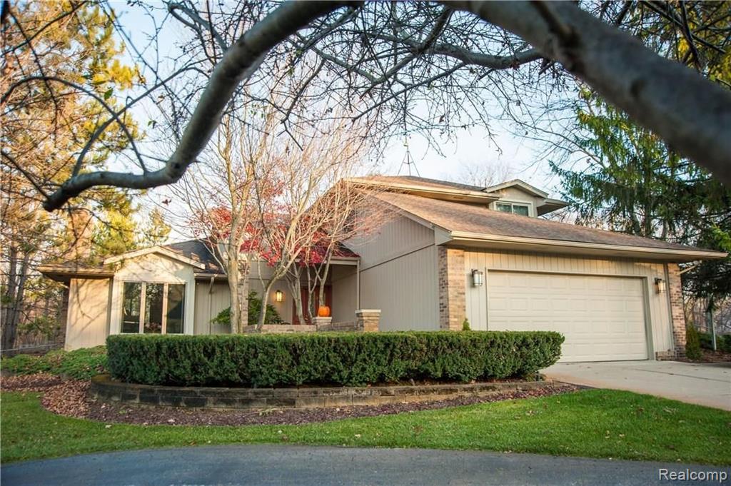 2430 Lake George Road Leonard, MI 48367 - Photo 29 of 29