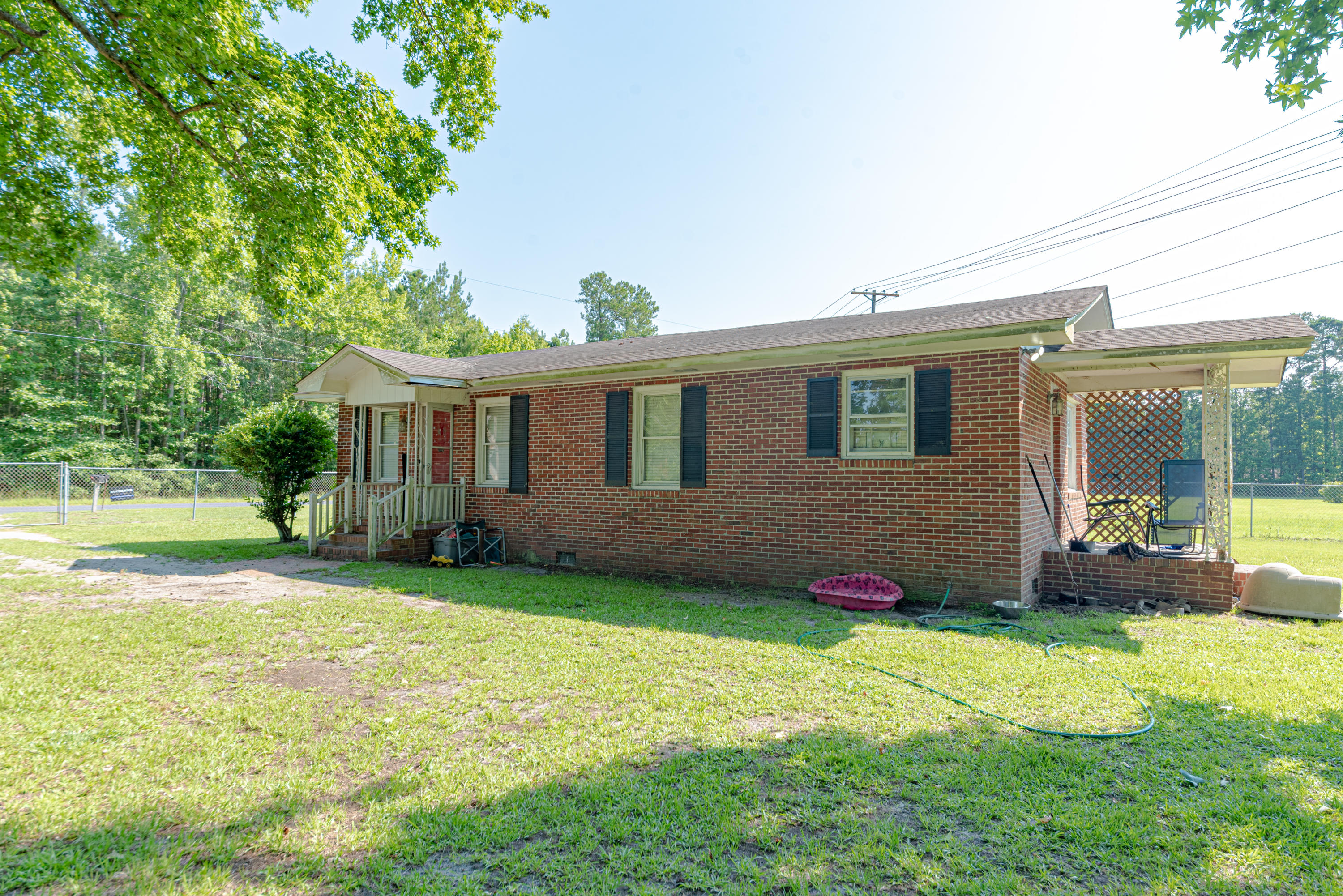 1105 Winchester Road Walterboro, SC 29488 - Photo 4 of 10 DSC_2103-HDR