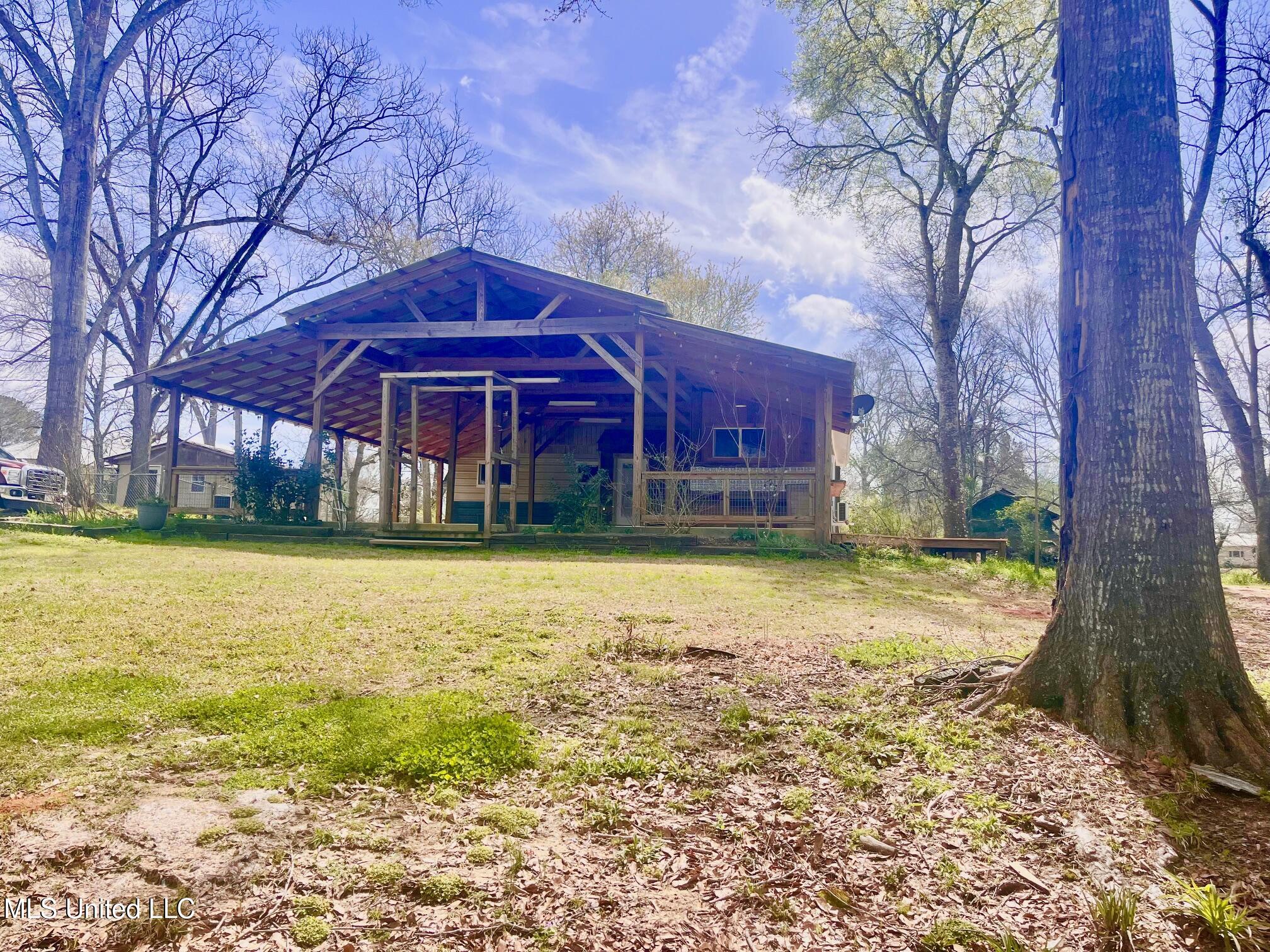 17 B Street Bay Springs, MS 39422 - Photo 2 of 28 Side View