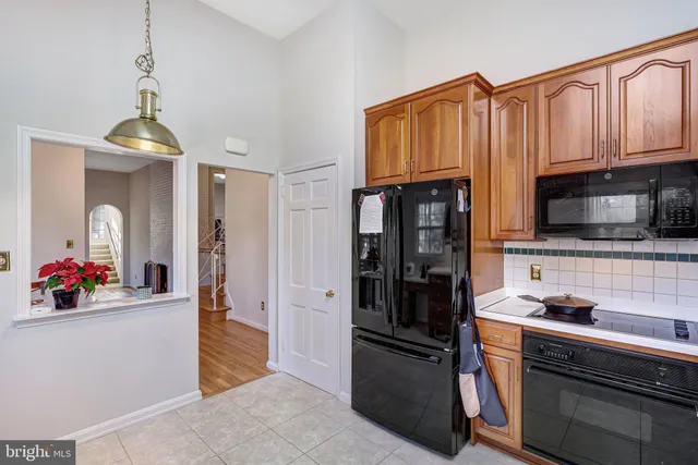 $4,300 | 9232 Forest Haven Drive, Alexandria, VA 22309