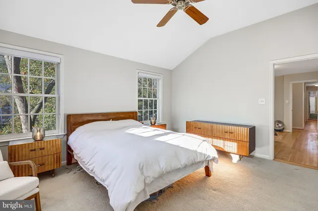 $4,300 | 9232 Forest Haven Drive, Alexandria, VA 22309