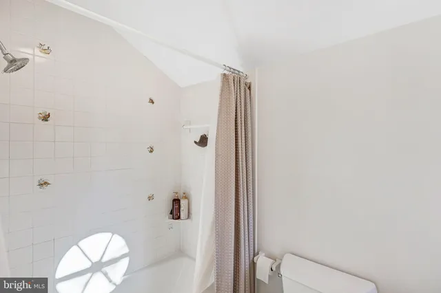 $4,300 | 9232 Forest Haven Drive, Alexandria, VA 22309