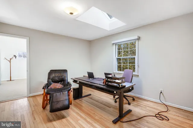 $4,300 | 9232 Forest Haven Drive, Alexandria, VA 22309