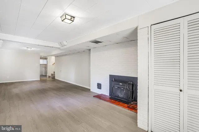 $4,300 | 9232 Forest Haven Drive, Alexandria, VA 22309