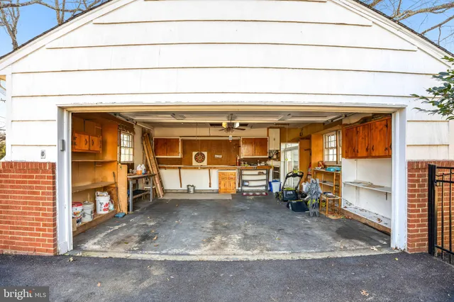 $4,300 | 9232 Forest Haven Drive, Alexandria, VA 22309