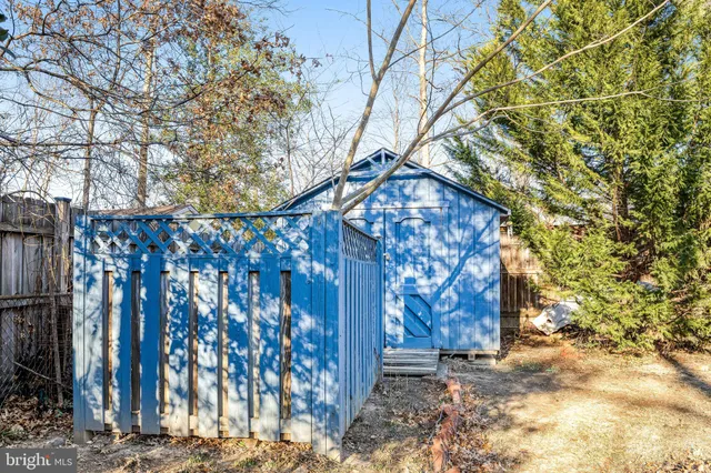 $4,300 | 9232 Forest Haven Drive, Alexandria, VA 22309