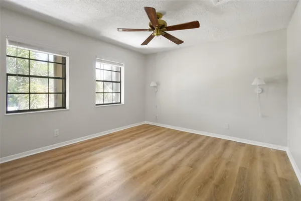 $300,000 | 410 North Cypress Drive, Unit 11, Tequesta, FL 33469