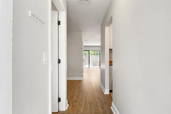 $300,000 | 410 North Cypress Drive, Unit 11, Tequesta, FL 33469