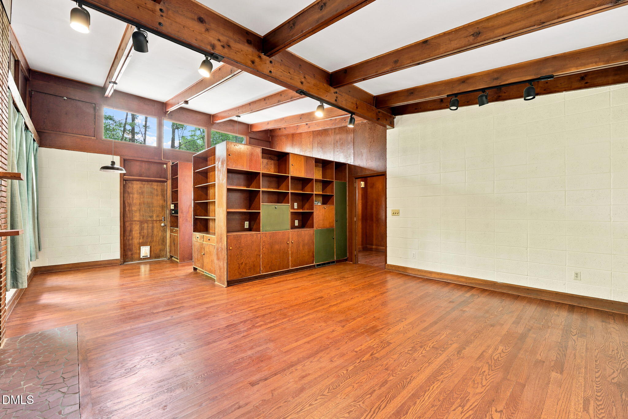 2205 Garden Place Raleigh, NC 27607 - Photo 12 of 44 24-web-or-mls-IMG_9157