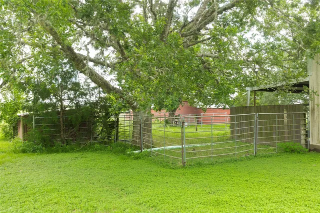 $1,615,462 | 4721 Andreas Road, Round Top, TX 78954