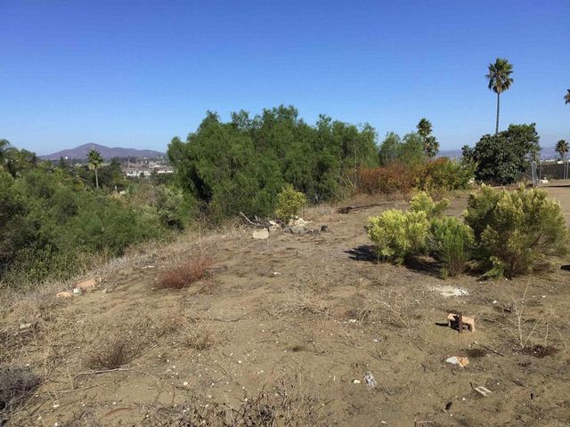 $980,000 | 10979 Skywood Drive, El Cajon, CA 92020